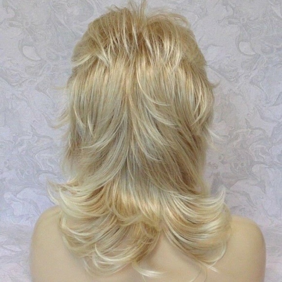 16\